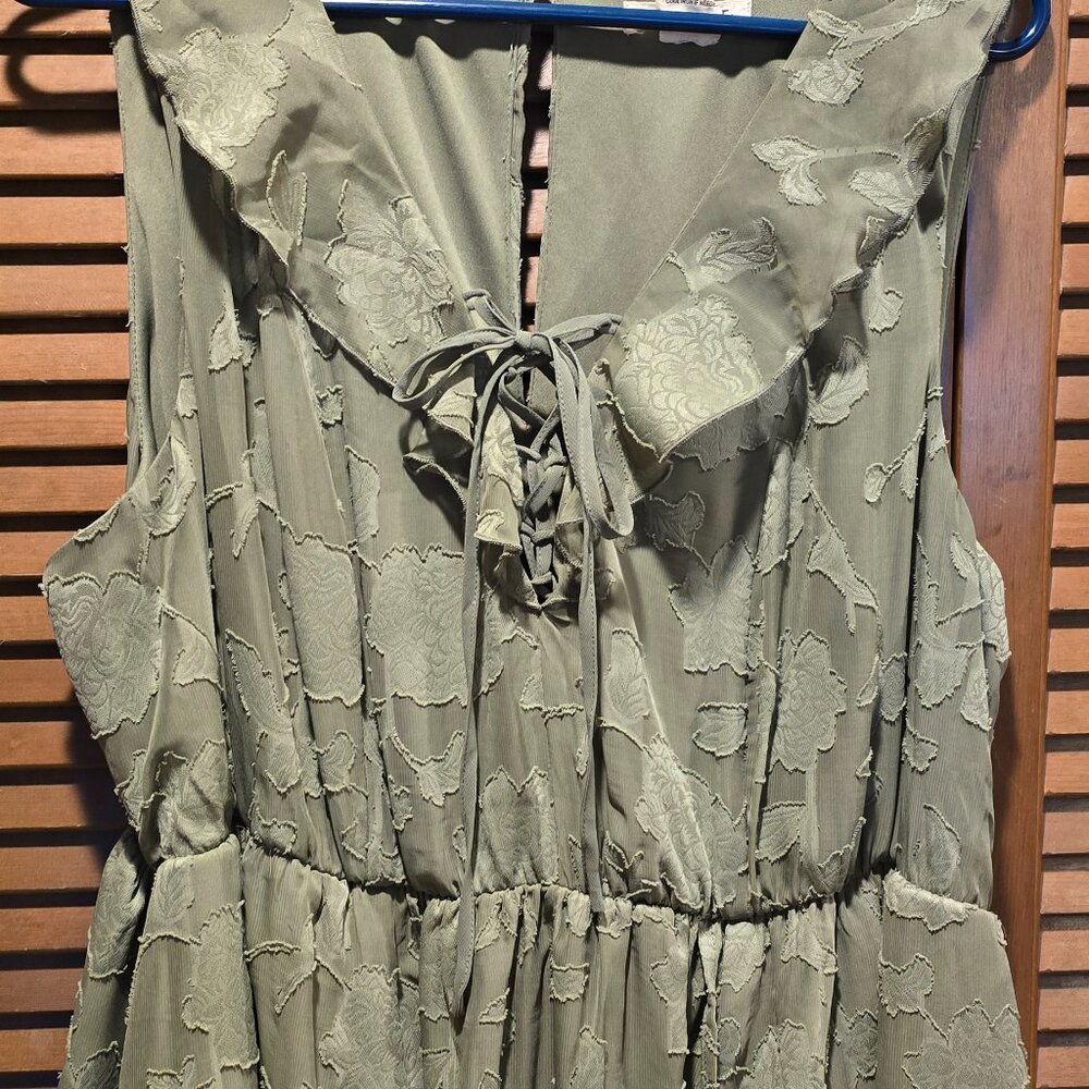 Torrid Festi Stretch Lace Hi Lo Lace Up Maxi Dress - Picture 8 of 10